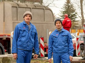 Künstlergespräch zum Denkmal der Grauen Busse